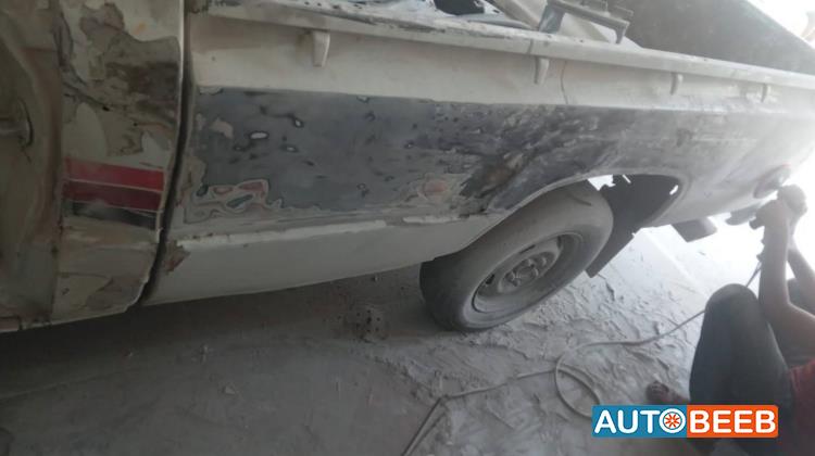 تويوتا هيلوكس 1984