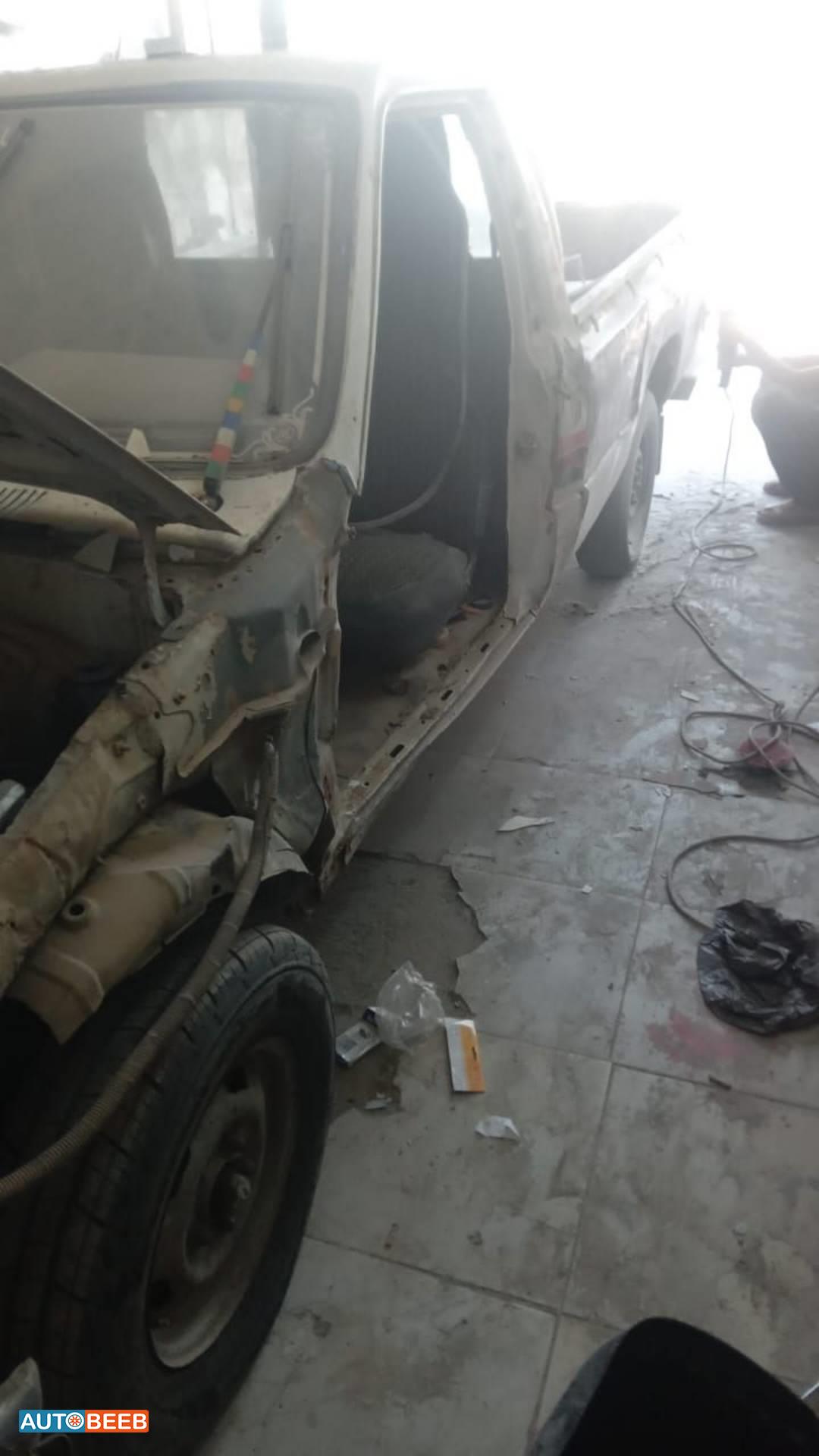 تويوتا هيلوكس 1984