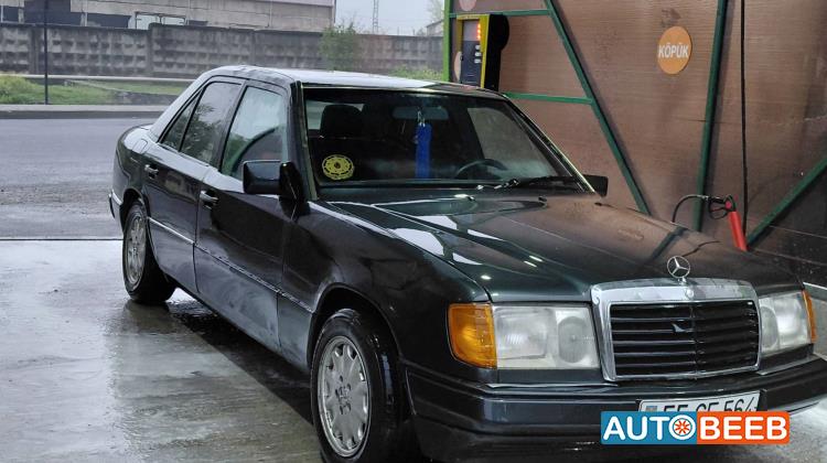 مرسيدس بنز E200 1992