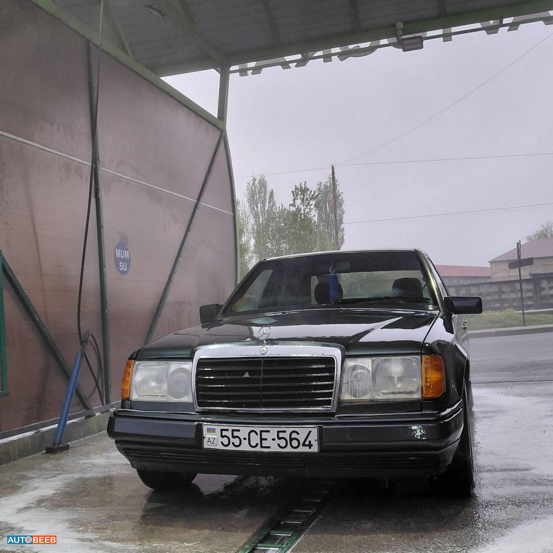 مرسيدس بنز E200 1992