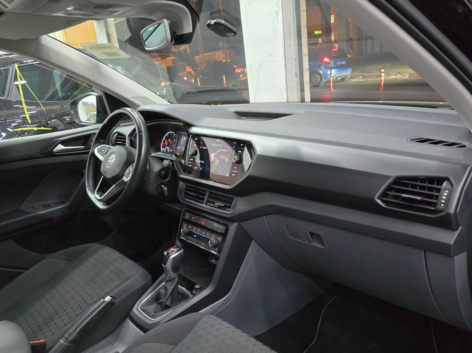 فولكس فاجن T-كروس 2021