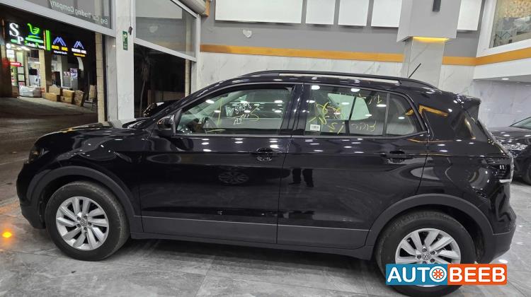 فولكس فاجن T-كروس 2021