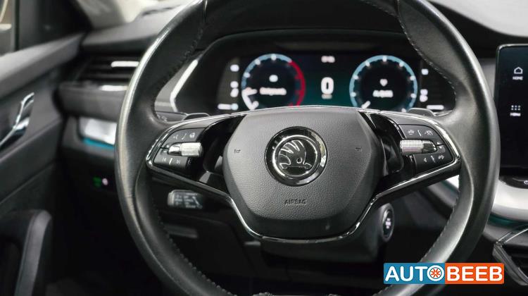 سكودا اوكتافيا 2020