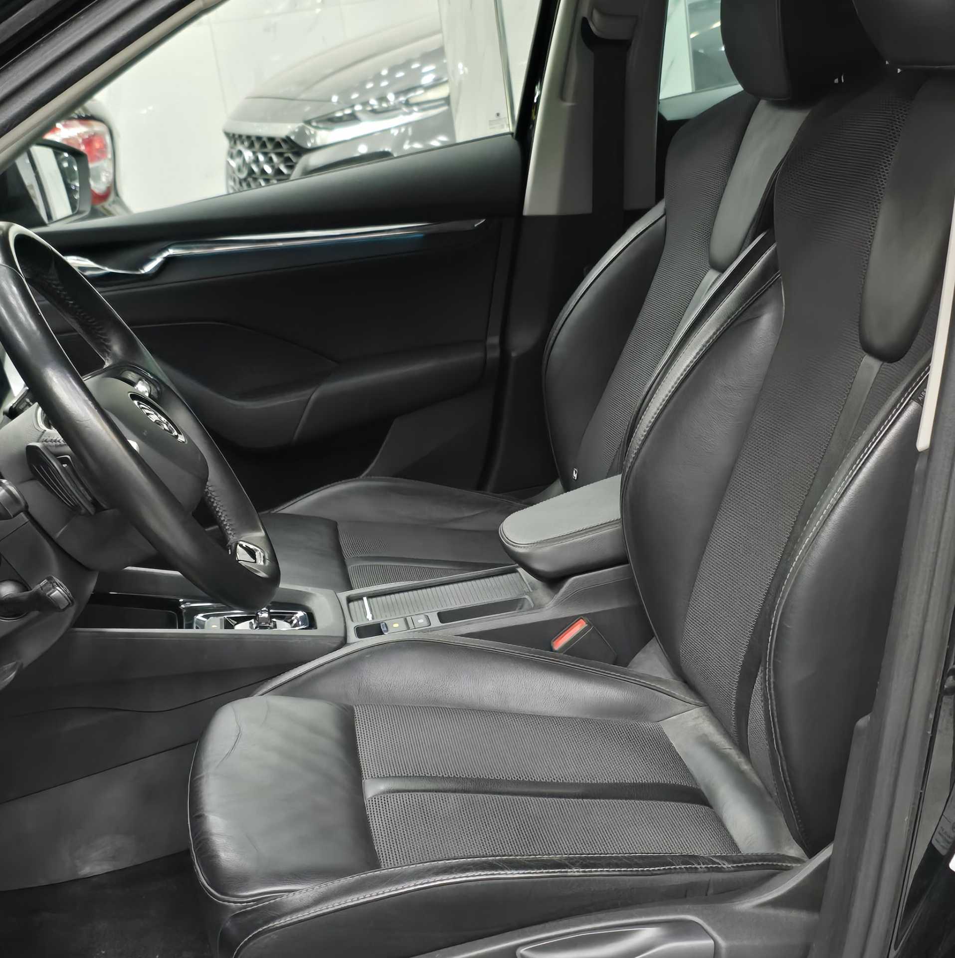 سكودا اوكتافيا 2020