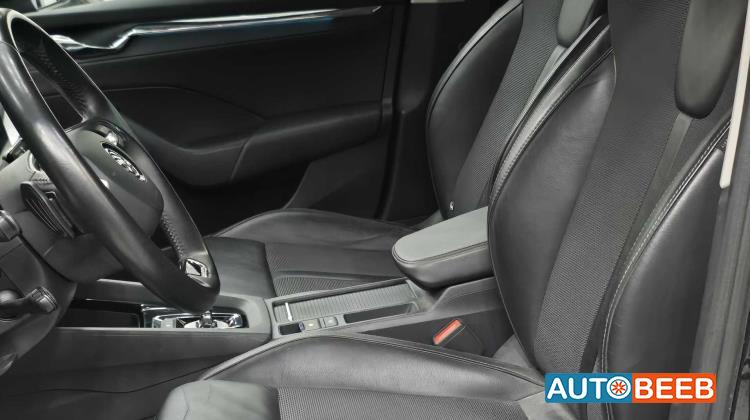 سكودا اوكتافيا 2020