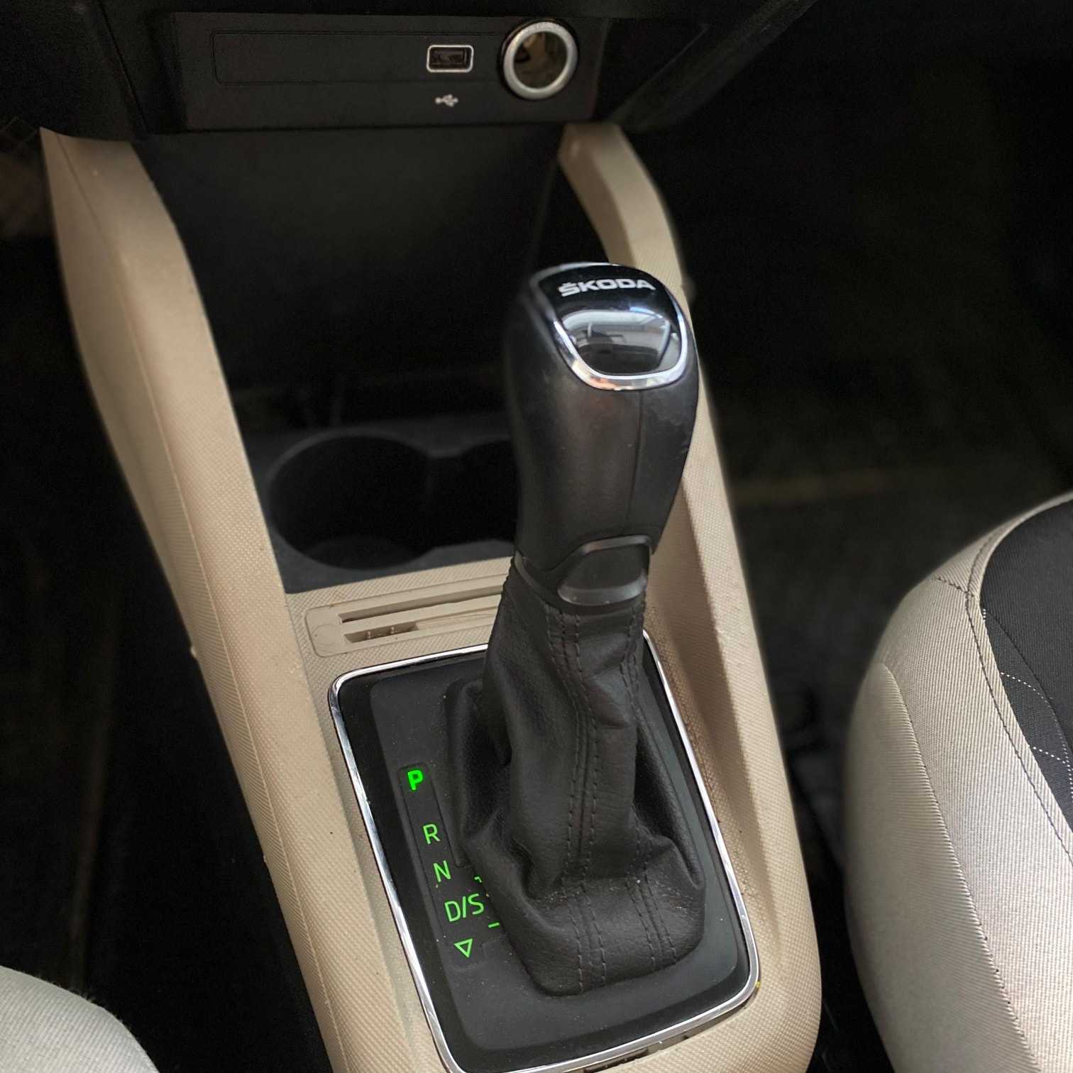 سكودا فابيا 2020