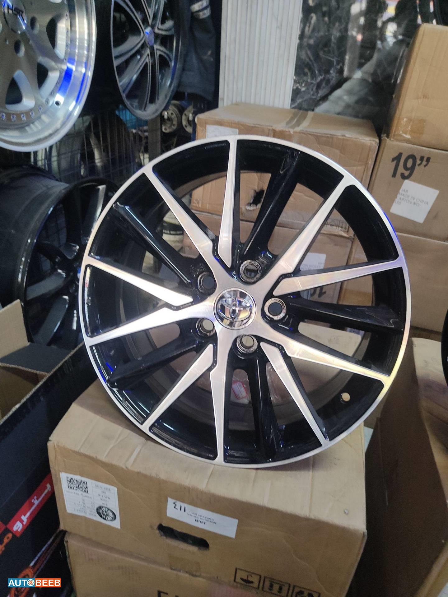 طقم جنطات تويوتا كامري قياس 17 