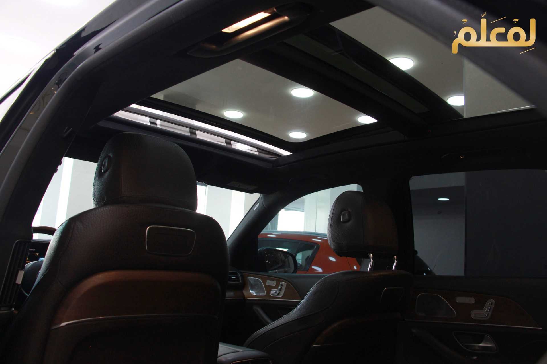 Mercedes Benz GLE300 2020