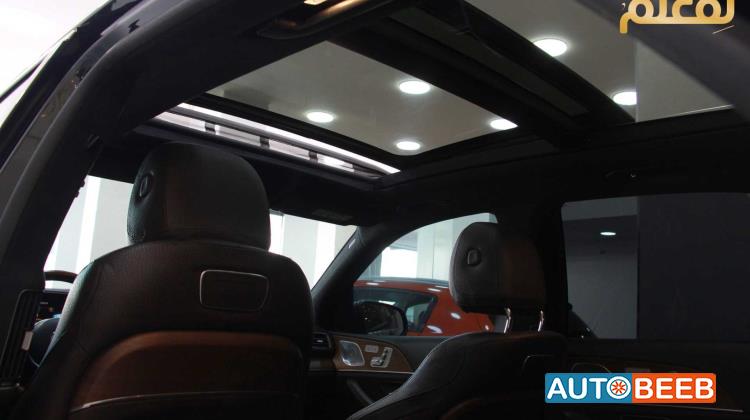 Mercedes Benz GLE300 2020