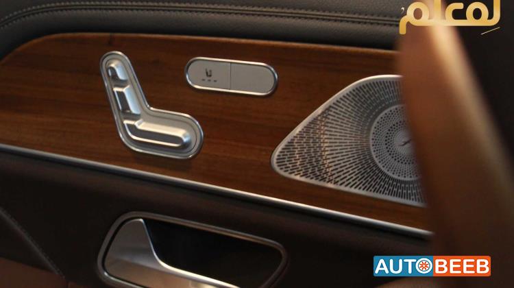 Mercedes Benz GLE300 2020