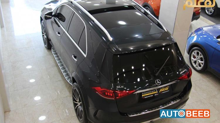 Mercedes Benz GLE300 2020