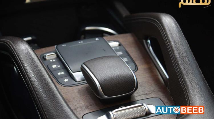 Mercedes Benz GLE300 2020