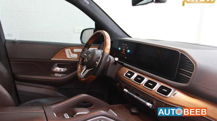Mercedes Benz GLE300 2020
