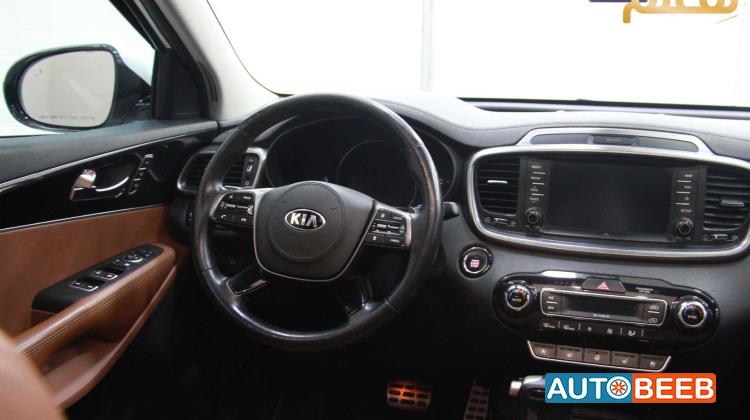 كيا سورينتو 2019