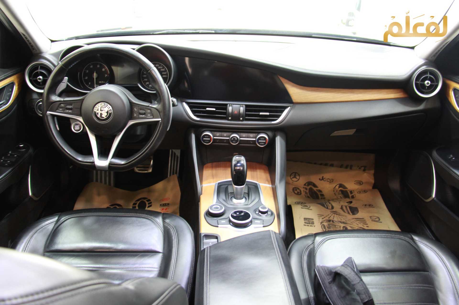 الفا روميو جوليا 2018