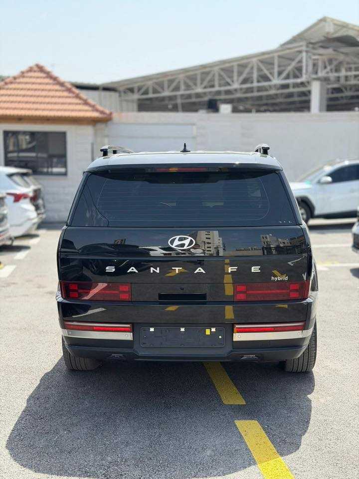 هيونداي سنتافي 2025