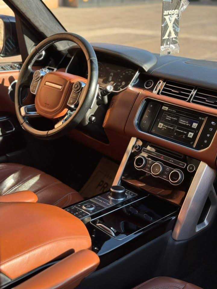 لاندروفر رنج روفر فوج 2017