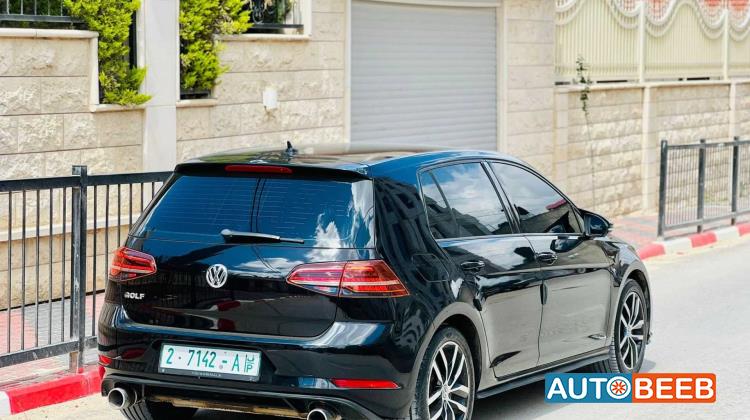 فولكس فاجن جولف MK 2017