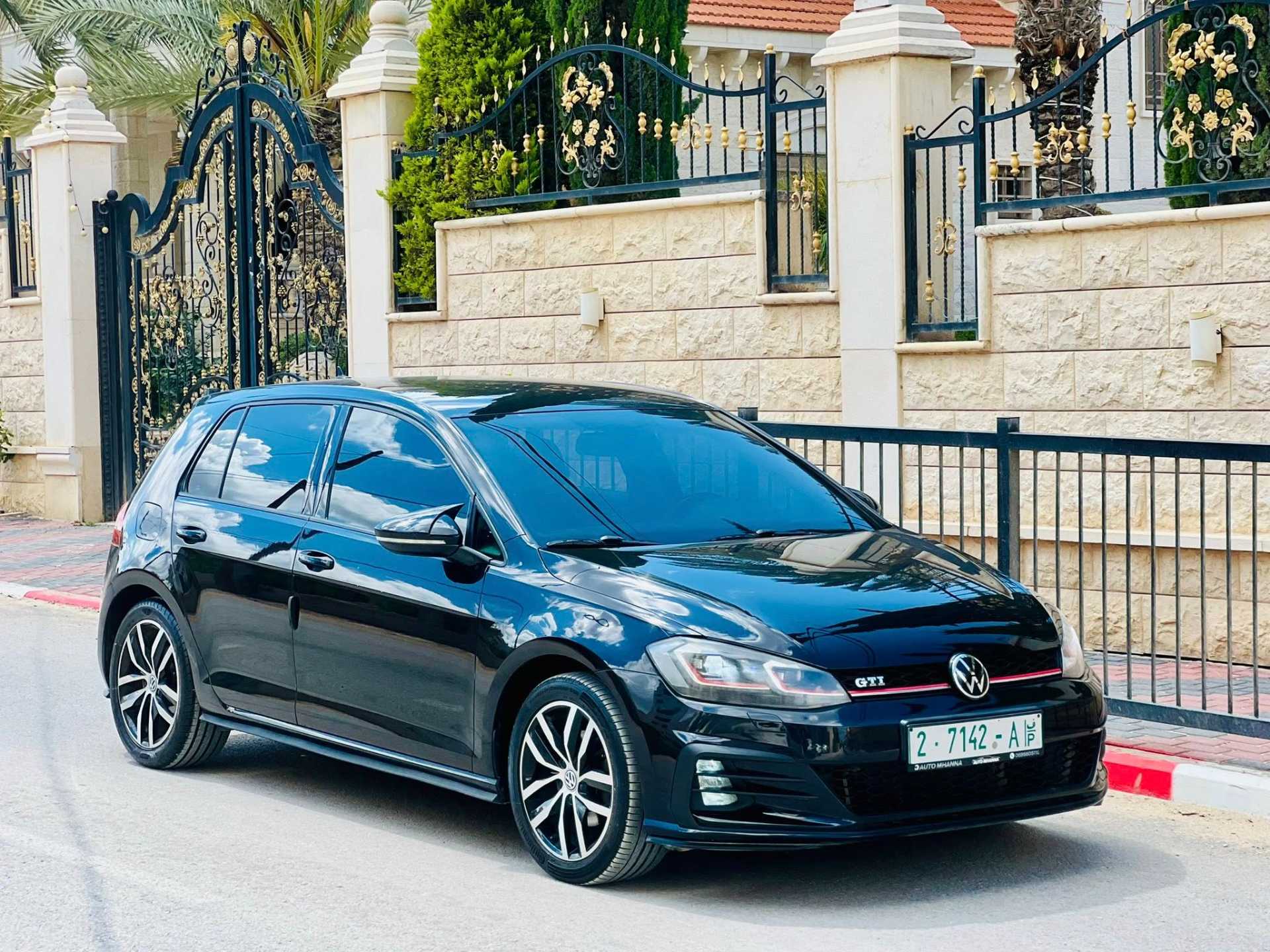 فولكس فاجن جولف MK 2017