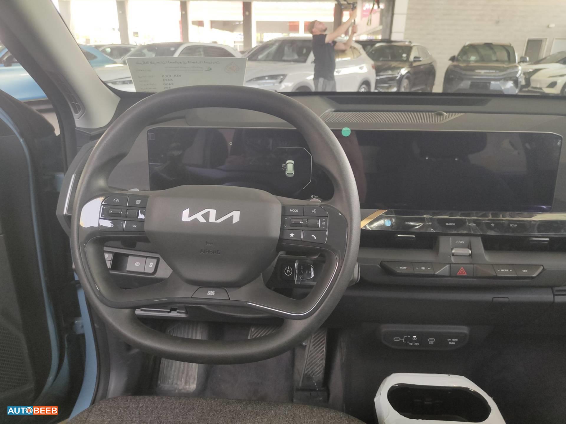 كيا EV5 2023
