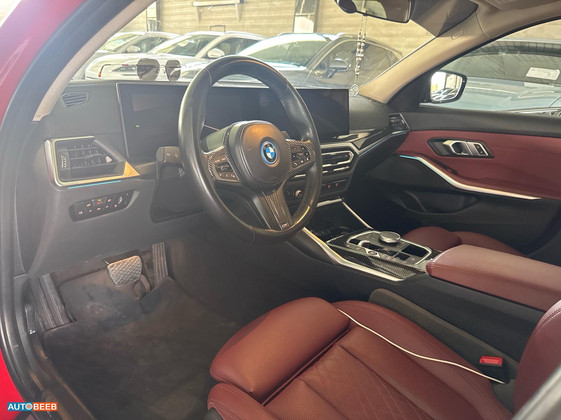 بي ام دبليو i3 2023