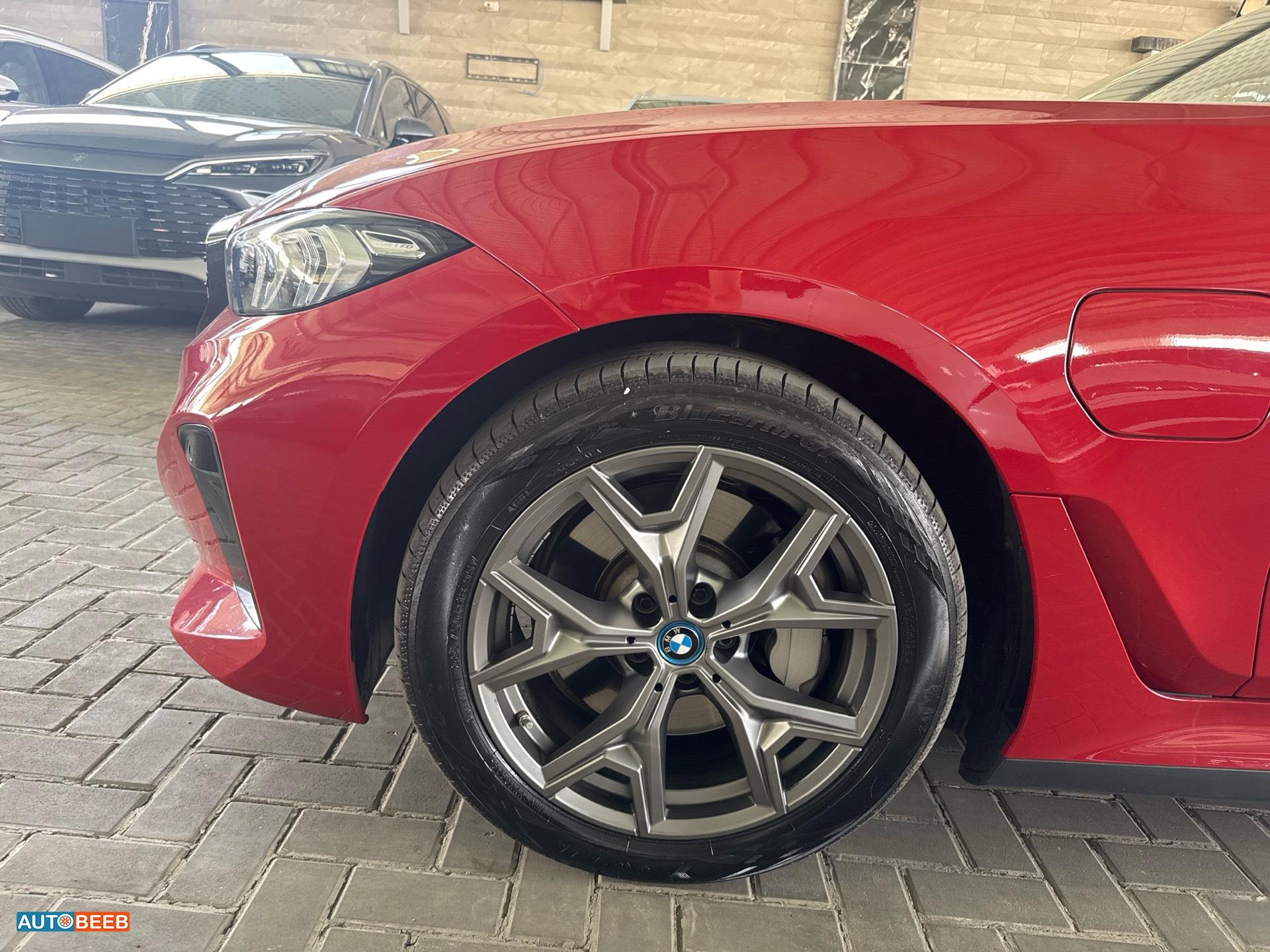 بي ام دبليو i3 2023