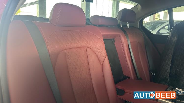 بي ام دبليو i3 2023