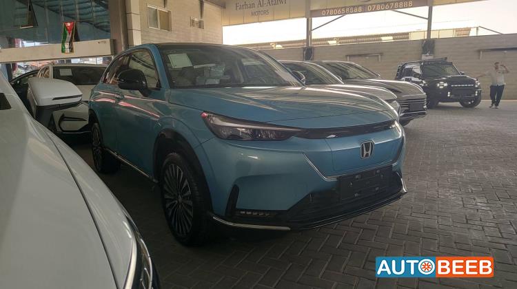 هوندا e:NS1 2023