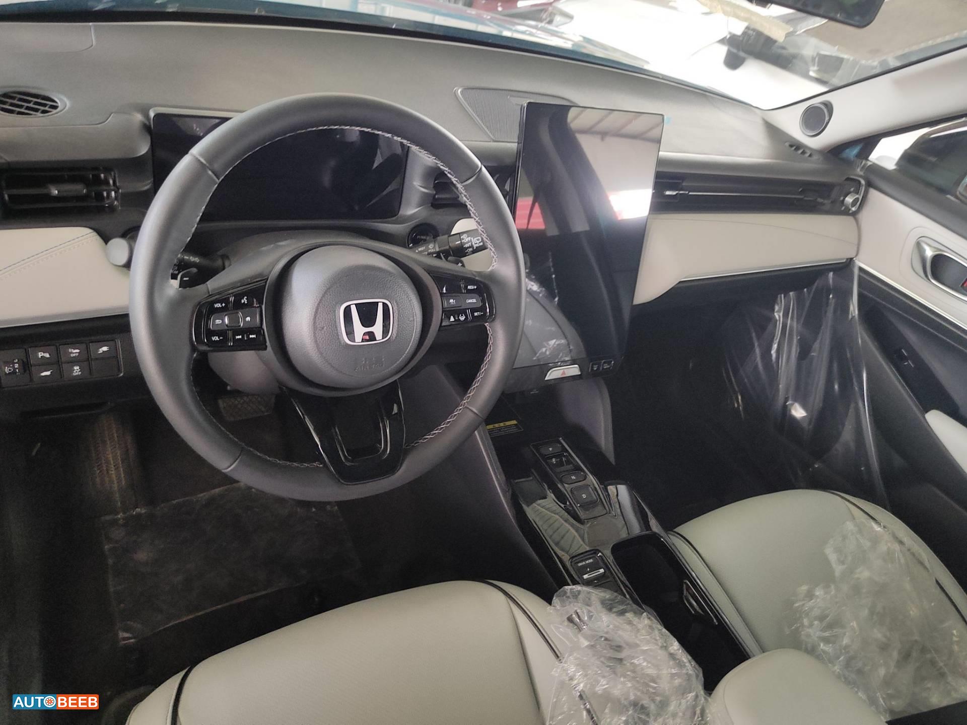 هوندا e:NS1 2023