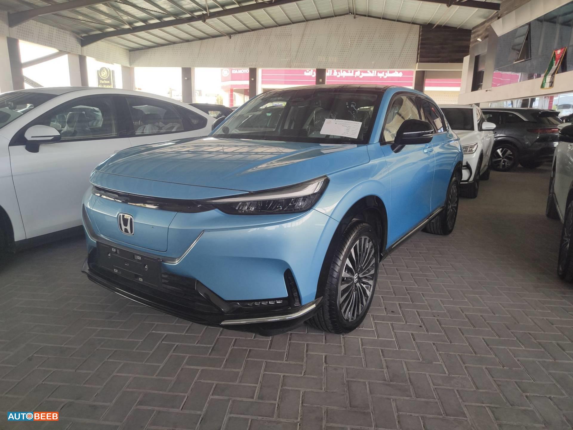 هوندا e:NS1 2023