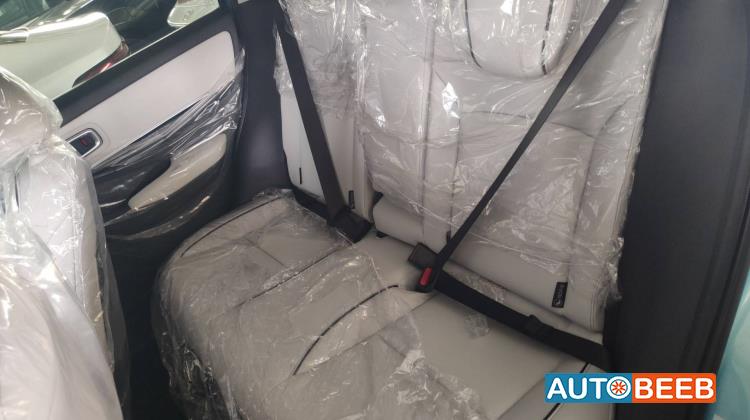 هوندا e:NS1 2023