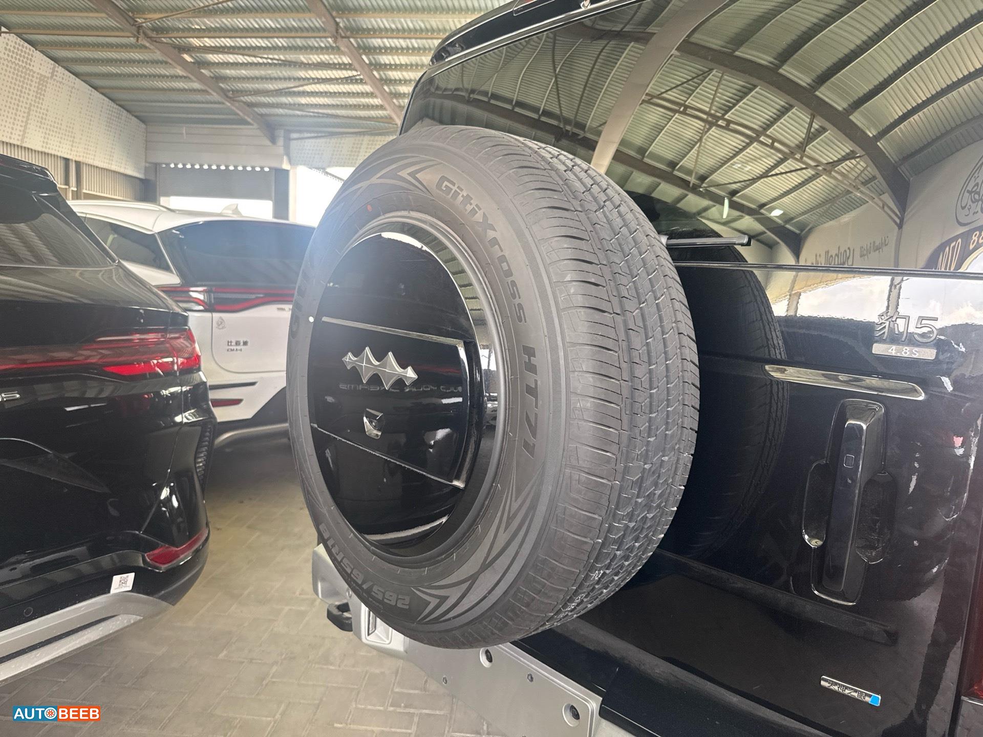 بي واي دي ليوبارد 5 2025