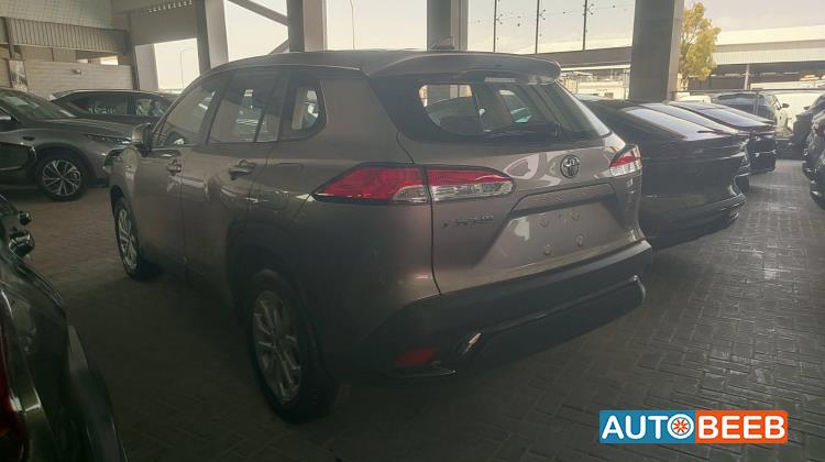 تويوتا فرونتلاندر 2025