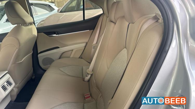 تويوتا كامري 2024