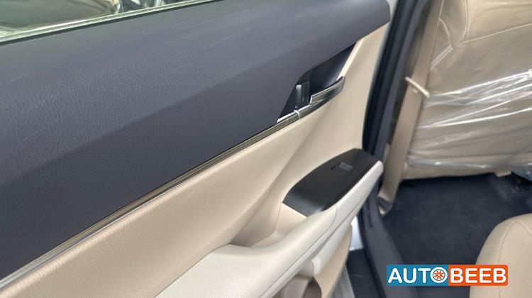 تويوتا كامري 2024