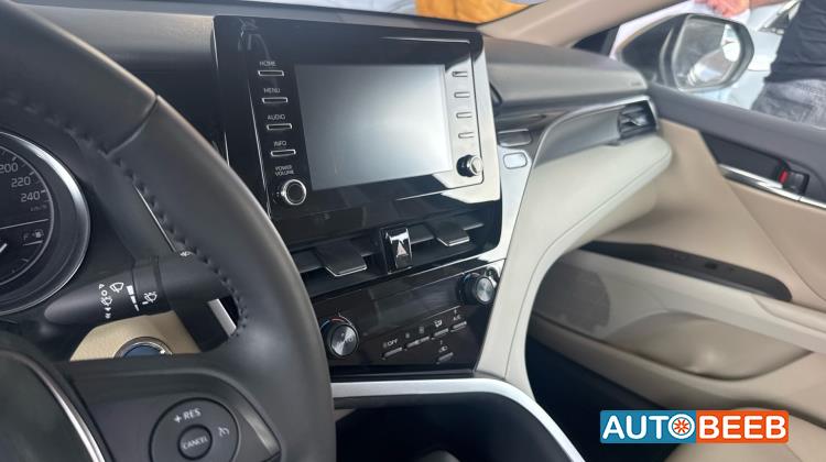 تويوتا كامري 2024