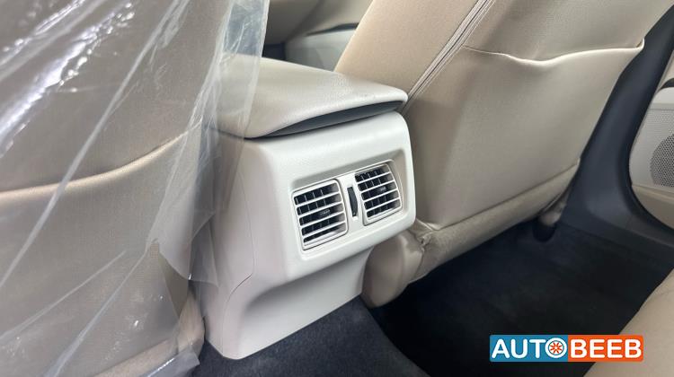 تويوتا كامري 2024