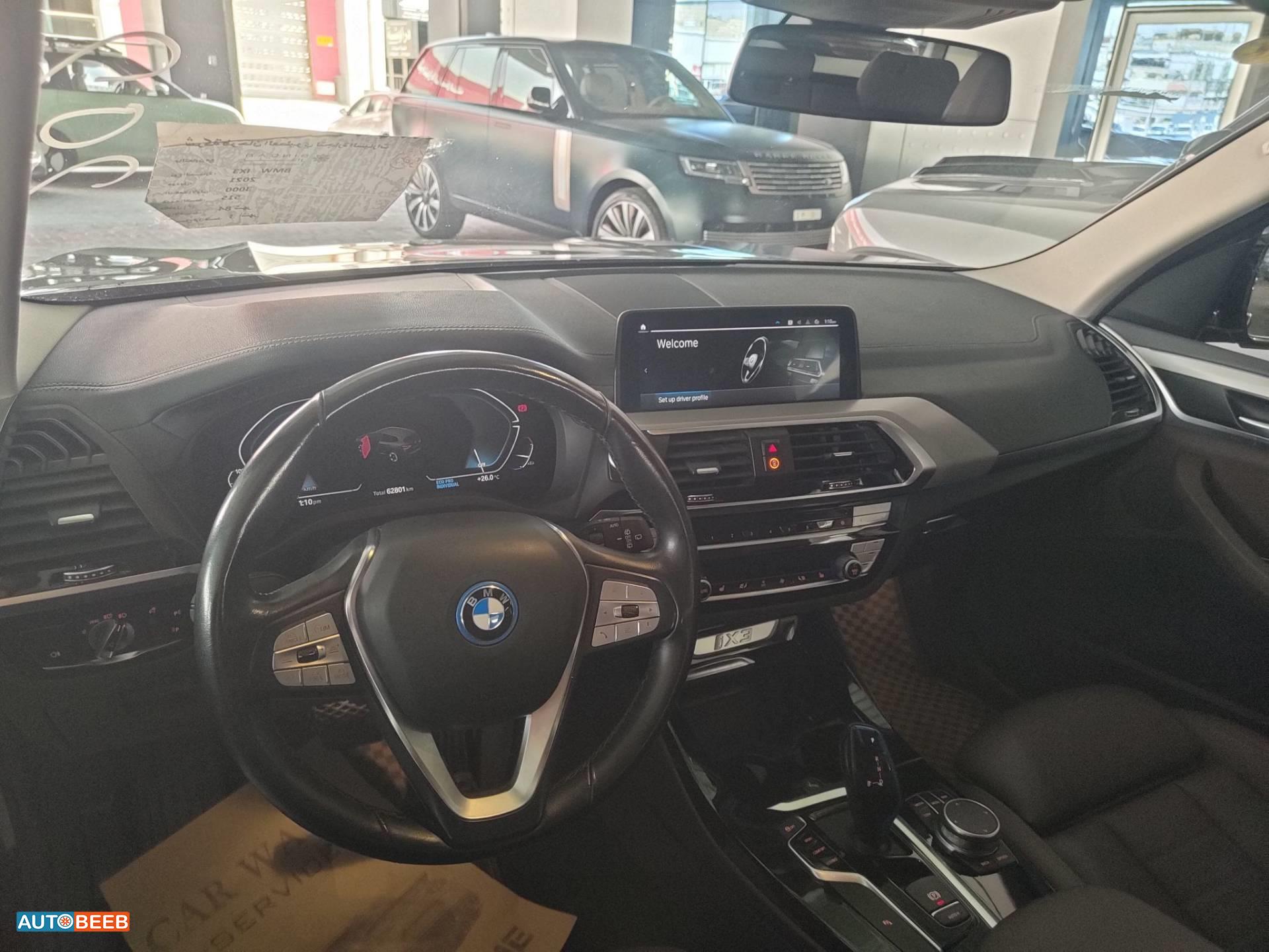 بي ام دبليو iX3 2021