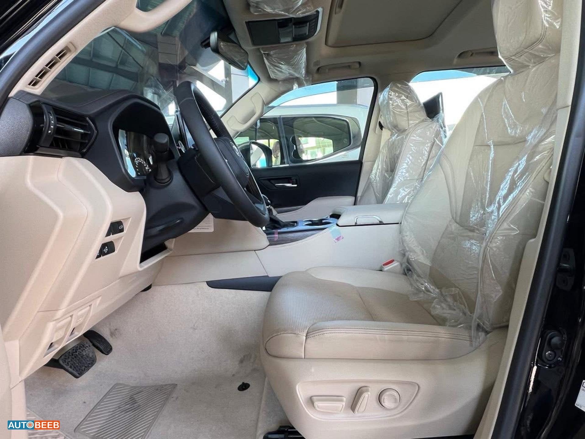 Toyota Land Cruiser 2024