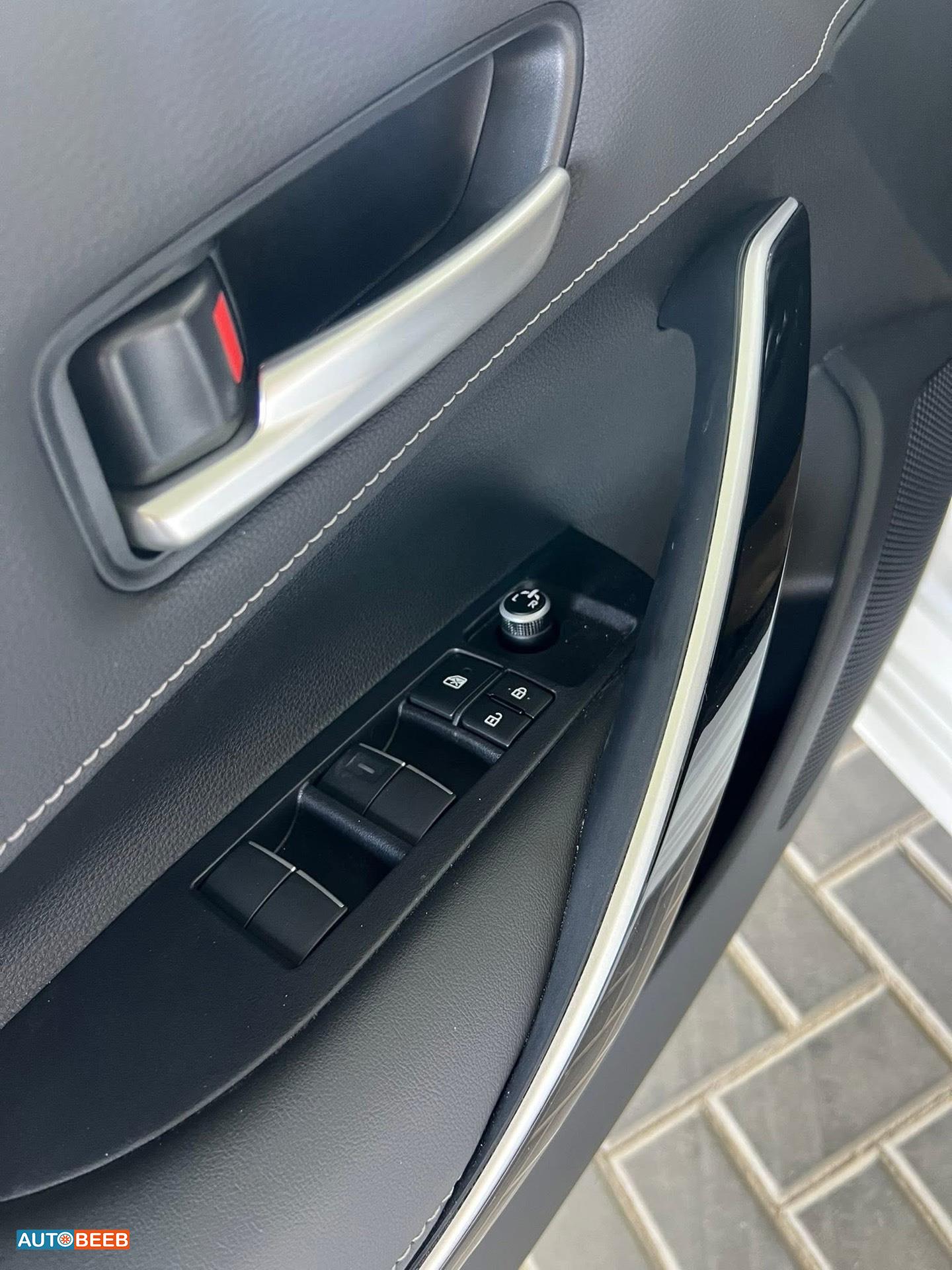 تويوتا كورولا 2025