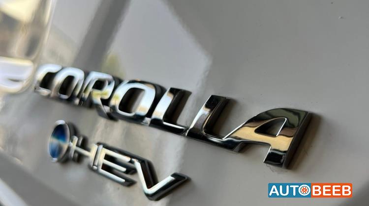 تويوتا كورولا 2025