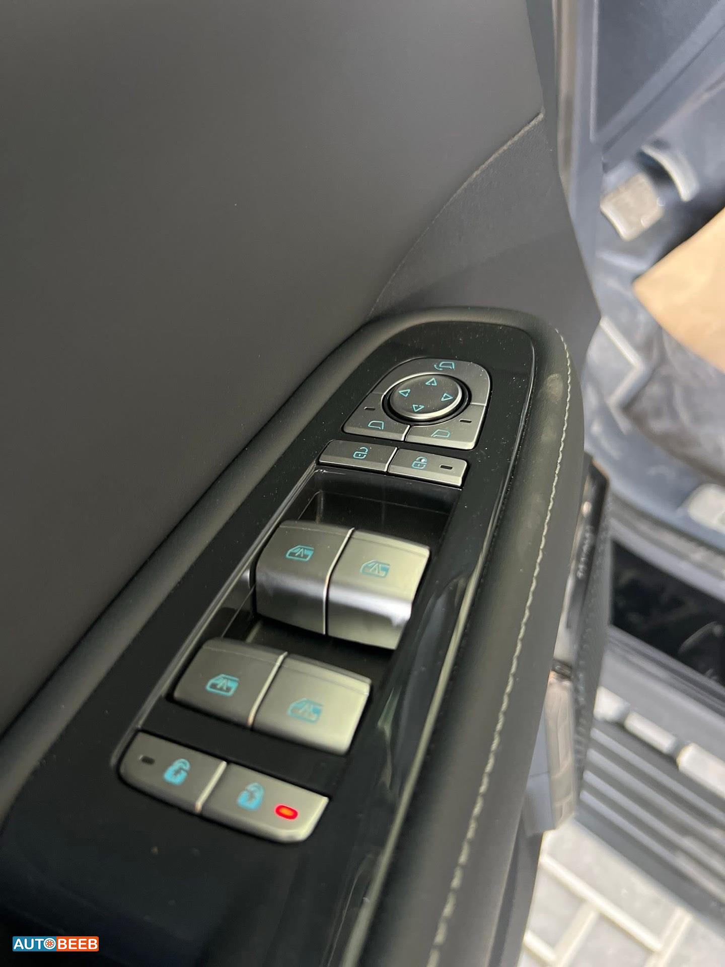 بي واي دي ليوبارد 5 2024