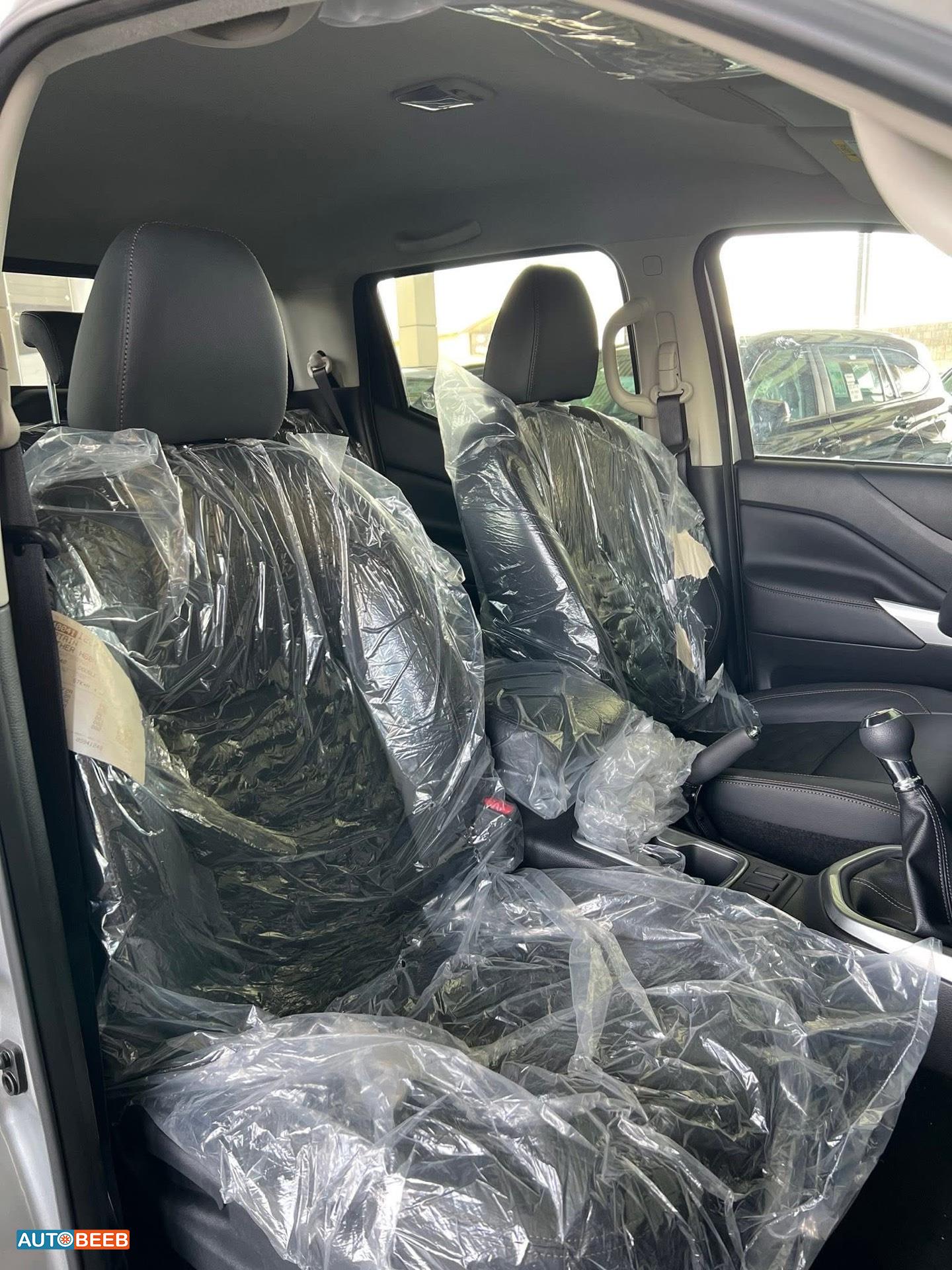 نيسان نافارا 2024