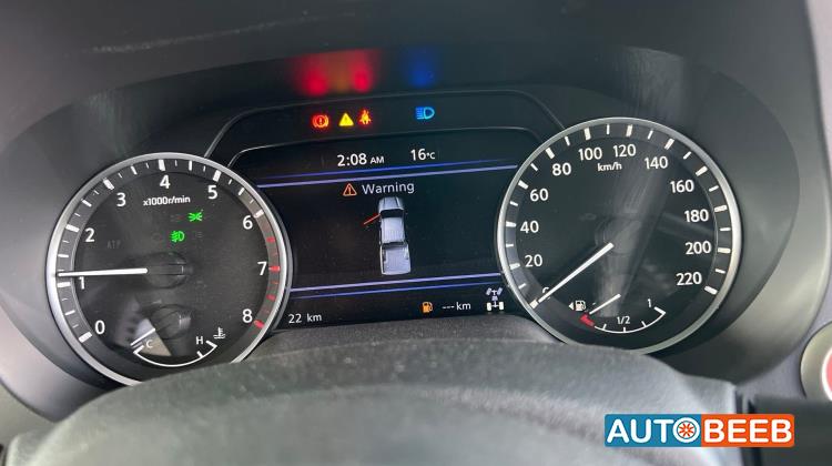 نيسان نافارا 2024