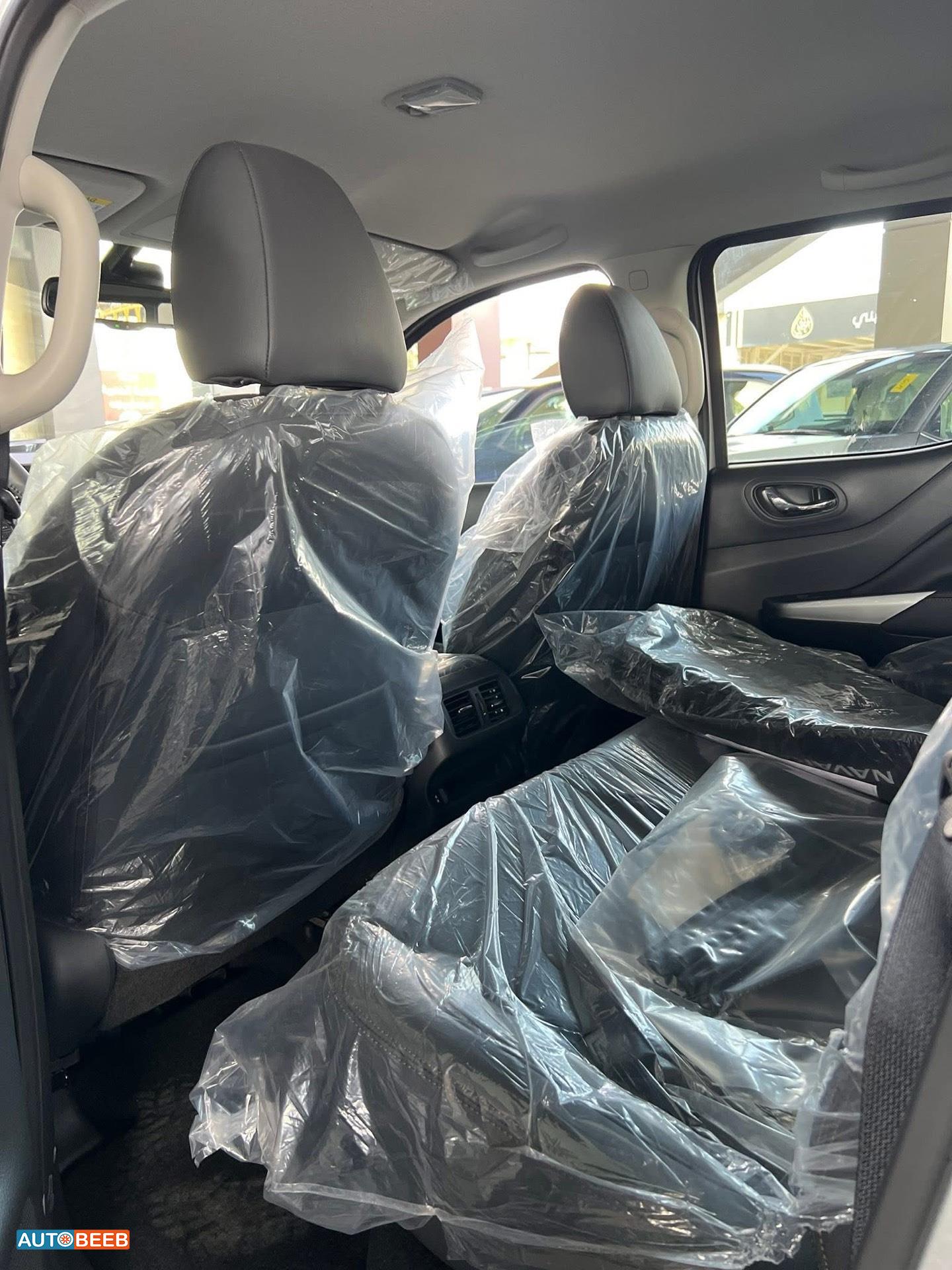 نيسان نافارا 2024