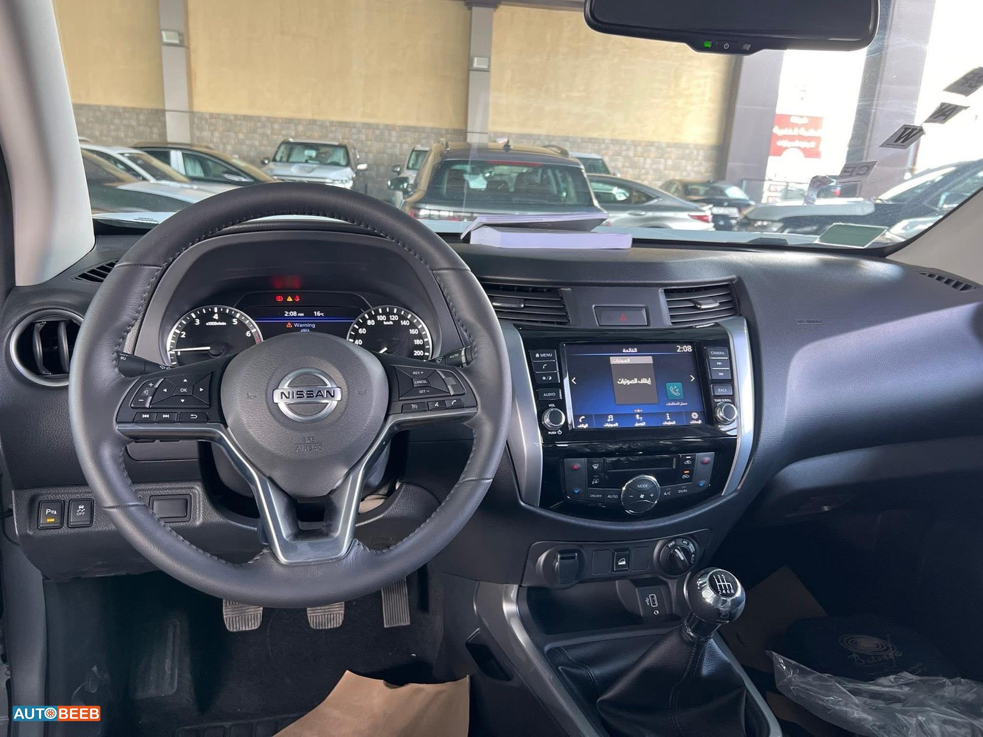 نيسان نافارا 2024