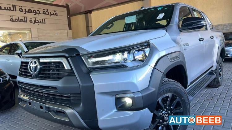 تويوتا هيلوكس 2024