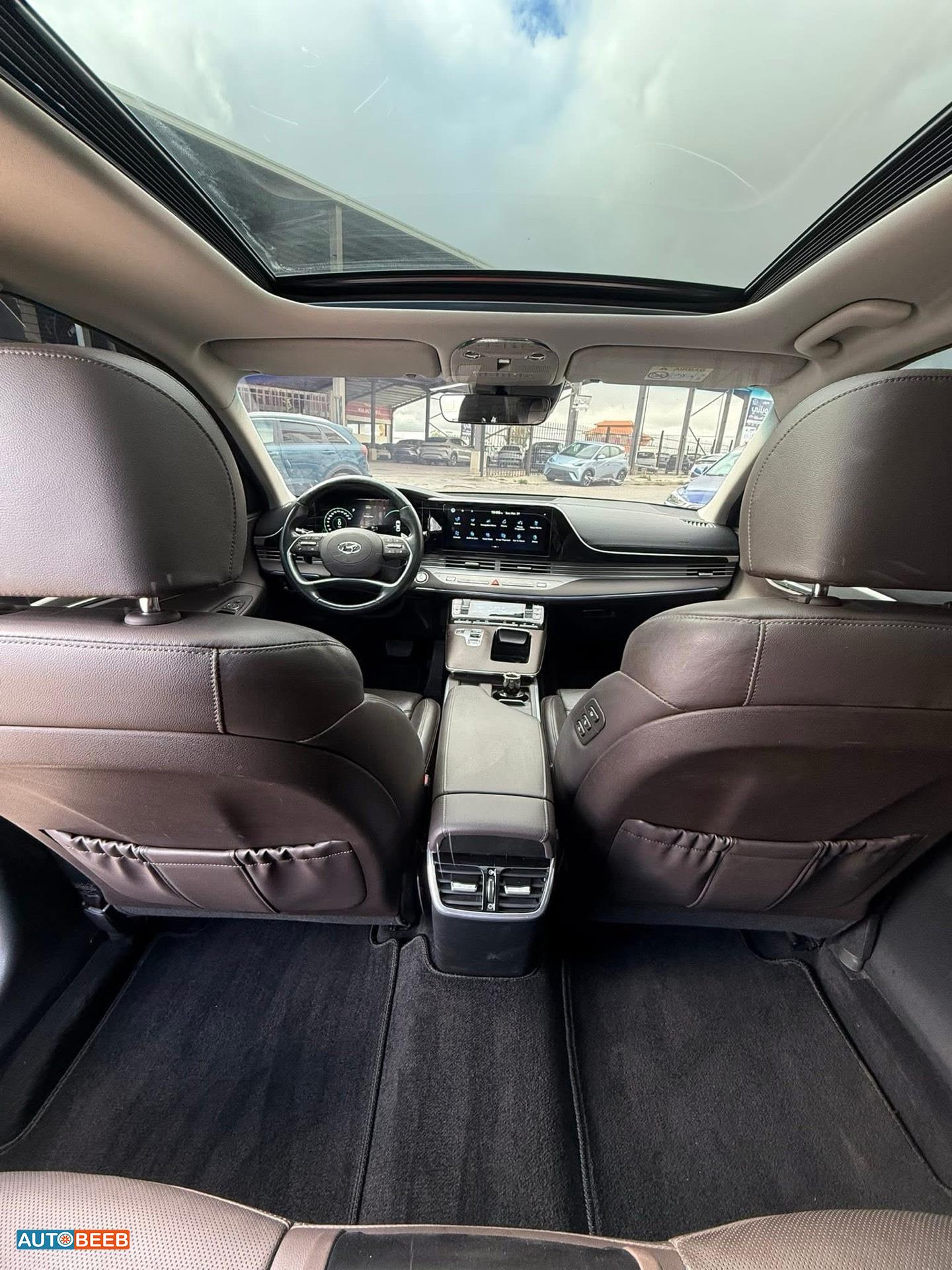 هيونداي ازيرا 2022