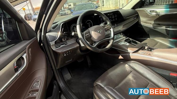 هيونداي ازيرا 2022