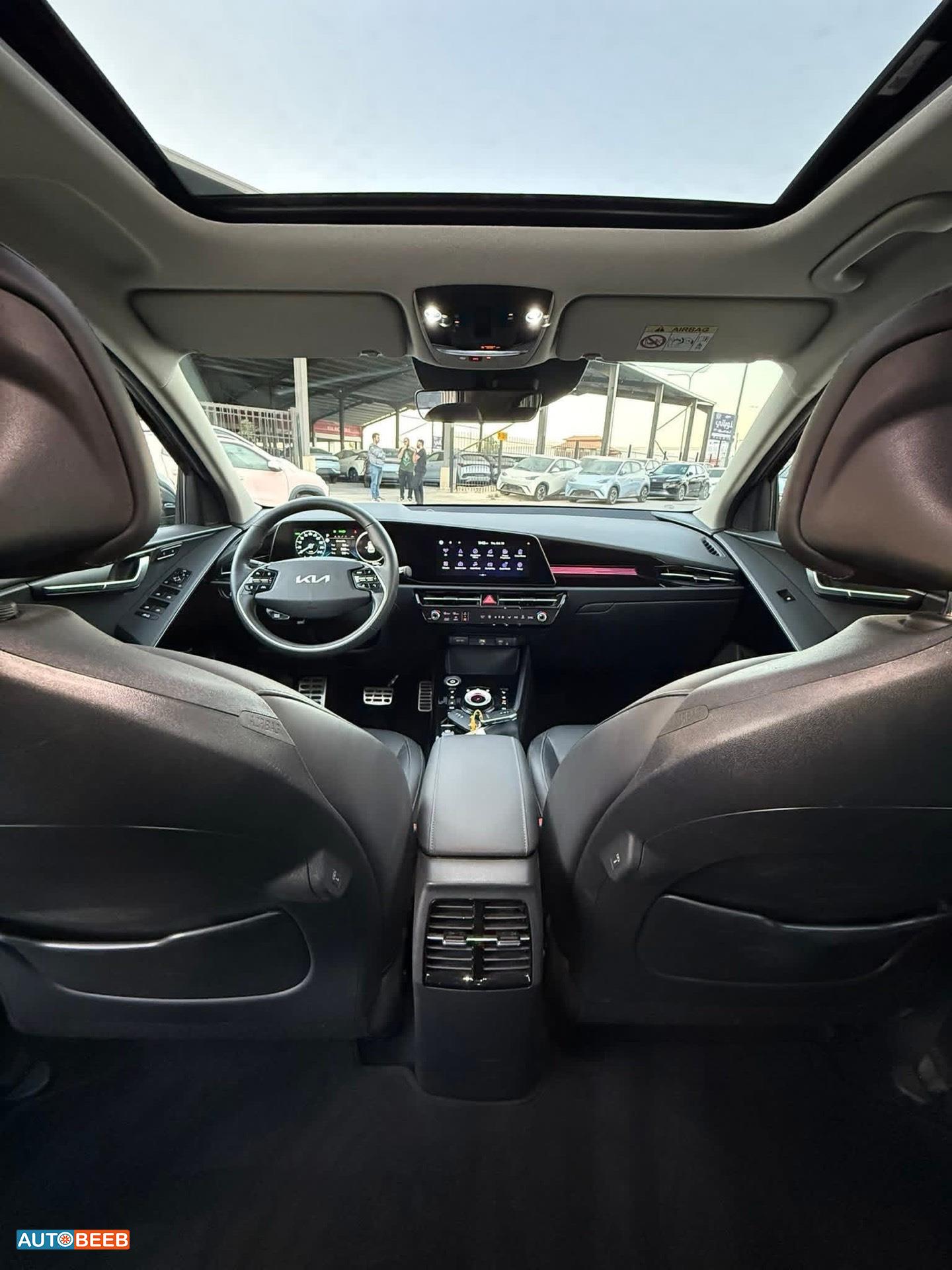 كيا نيرو 2023